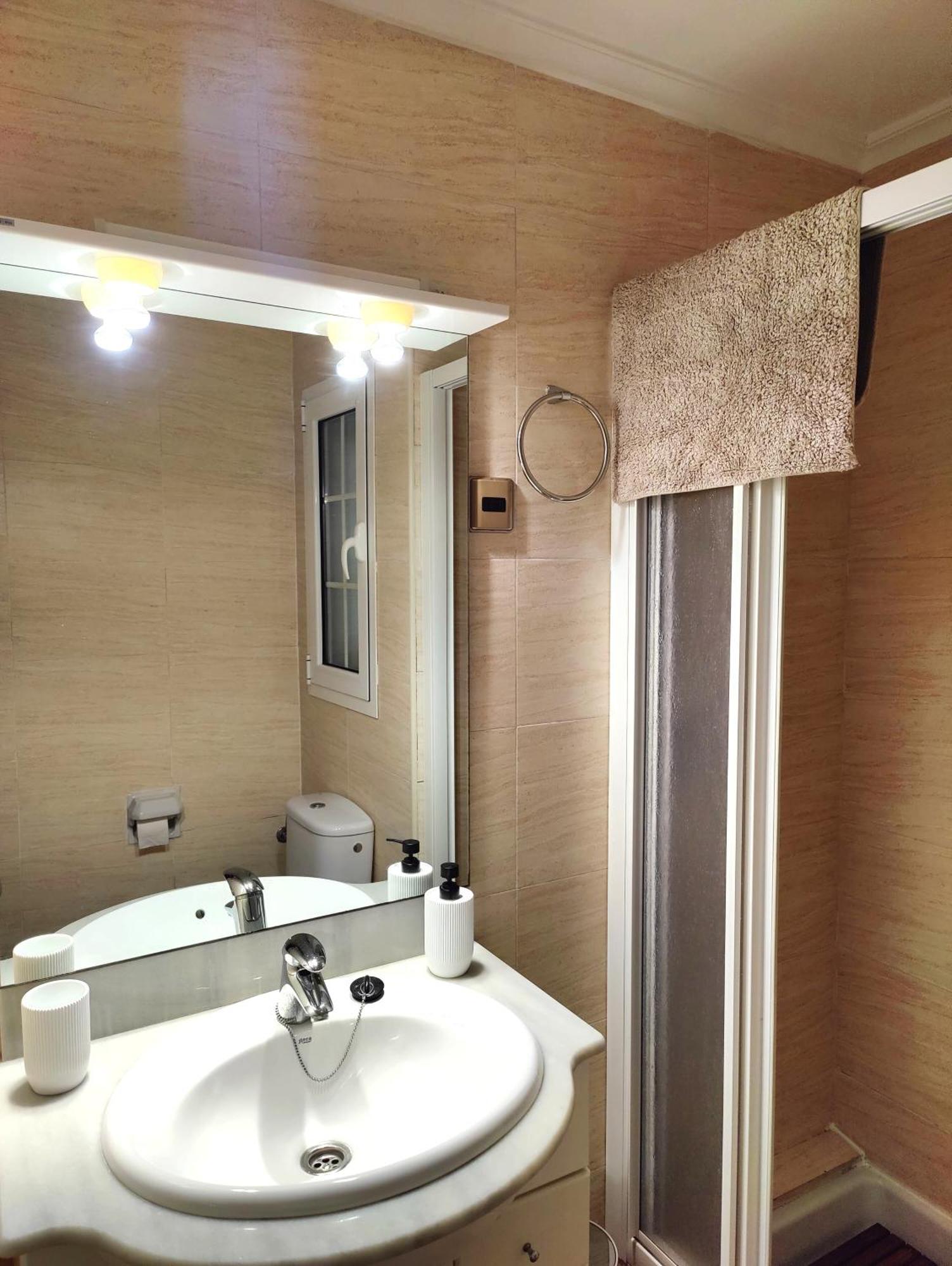 Sunny Flat With Balcony And Sea Views Apartman Cambrils Kültér fotó